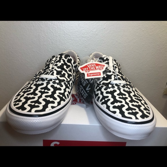 ⚠️SOLD⚠️ Supreme/Vans Monogram S Logo Low “Black” Size 11 - Picture 2 of 10